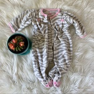 CARTER’S newborn zebra footie pajamas EUC